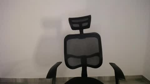 Plux online show from 03.10.25