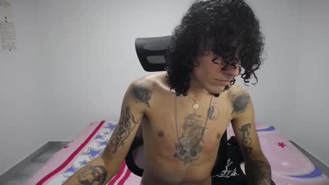 Plux online show from 10.13.25