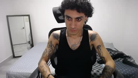 Plux online show from 04.09.26