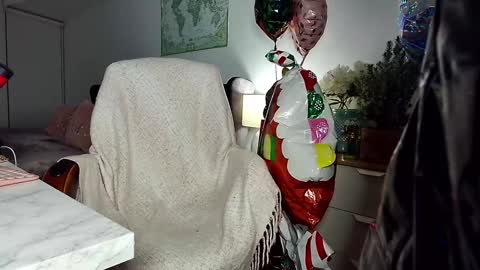 Snapshot of presidenttaylor chatting on 01.08.25 I take a break from streaming since 17th of Novermber until 1st December online show from 01.08.25