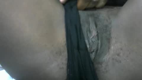 pretty_avena online show from 11.11.25