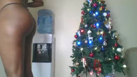 pretty online show from 12.07.24