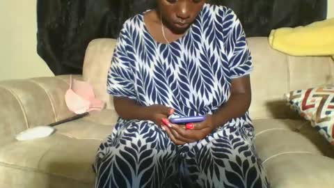 pretty online show from 01.03.25