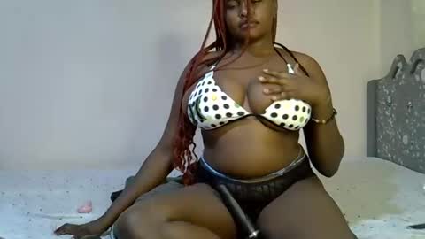 Snapshot of pretty_daina3 chatting on 10.02.25 pretty_daina3 online show from 10.02.25