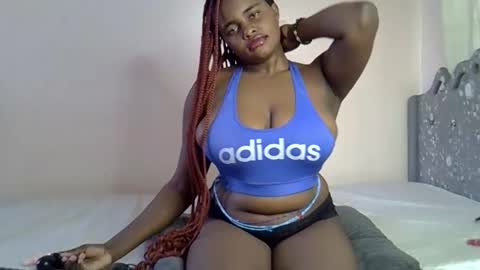 Snapshot of pretty_daina3 chatting on 10.10.25 pretty_daina3 online show from 10.10.25