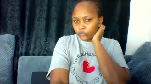 Snapshot of pretty_dee1 chatting on 05.09.26 pretty_dee1 online show from 05.09.26