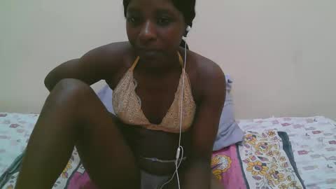 Snapshot of pretty_do chatting on 02.07.26 pretty online show from 02.07.26