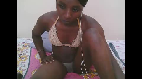 Snapshot of pretty_do chatting on 02.09.26 pretty online show from 02.09.26