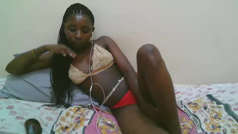 Snapshot of pretty_do chatting on 02.10.26 pretty online show from 02.10.26