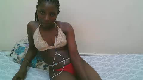 Snapshot of pretty_do chatting on 02.13.26 pretty online show from 02.13.26