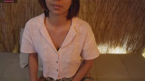 Snapshot of pretty_goddess chatting on 06.10.26 pretty_goddess online show from 06.10.26