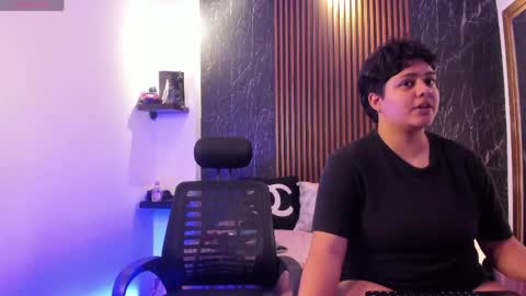 pretty_honey22 online show from 05.28.26