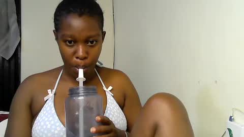 pretty_kylah online show from 07.06.26