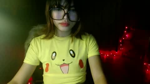 Snapshot of pretty_little_baby18 chatting on 02.22.26 Venus online show from 02.22.26