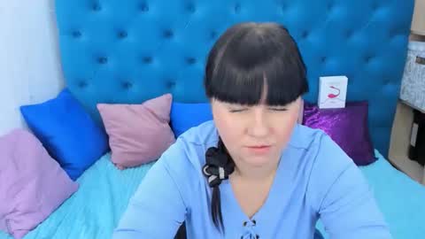 pretty_malika online show from 10.08.25