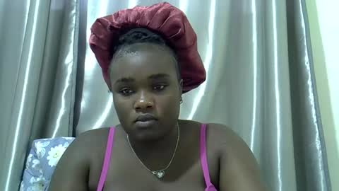 Snapshot of pretty_marigold chatting on 04.09.26 pretty_marigold online show from 04.09.26