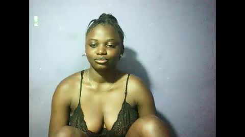 Snapshot of pretty_melinda2 chatting on 03.01.25 Mary Melinda online show from 03.01.25