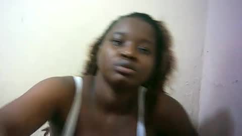 Snapshot of pretty_milan chatting on 07.25.26 pretty_milan online show from 07.25.26