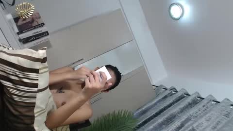 Its me Molly 3 online show from 01.28.25