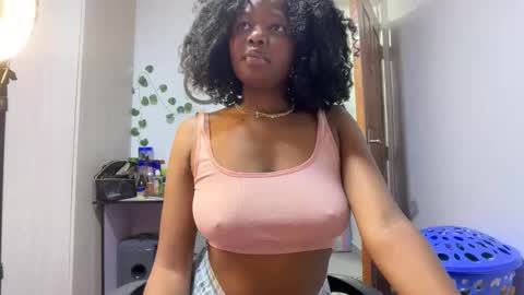 Pretty peaches online show from 03.05.26