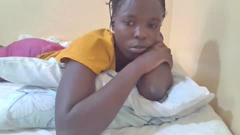 pretty_petite_ebony online show from 03.07.25