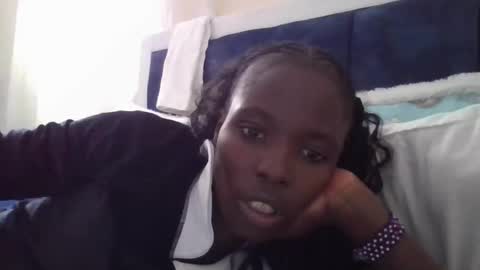 pretty_petite_ebony online show from 09.10.25