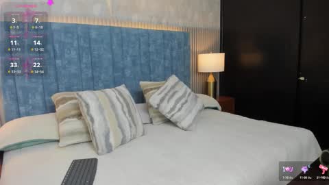 Snapshot of pretty_sunlight_ chatting on 11.11.25 Daisy Flower online show from 11.11.25