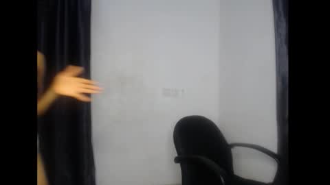 Snapshot of prettybaby6 chatting on 02.04.26 helen online show from 02.04.26