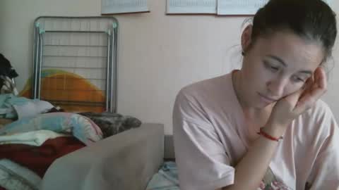 Bella online show from 10.10.25