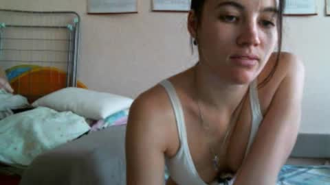 Bella online show from 10.31.25