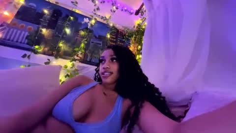 Snapshot of prettyblackgal chatting on 02.03.26 prettyblackgal online show from 02.03.26