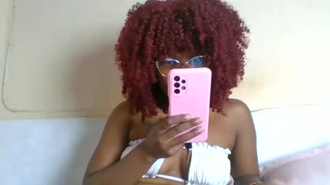Snapshot of prettyblackpearl chatting on 07.28.26 blackpearl online show from 07.28.26