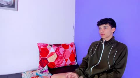 Enzo  Denis online show from 01.24.25