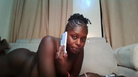 prettydulce online show from 11.08.25