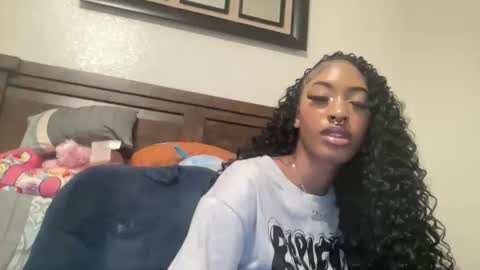 prettyfacefemale online show from 03.08.26