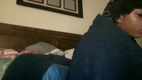 prettyfacefemale online show from 04.15.26