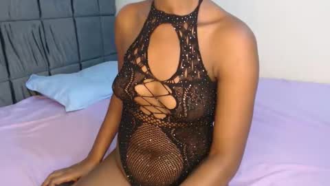 prettygree online show from 02.19.26