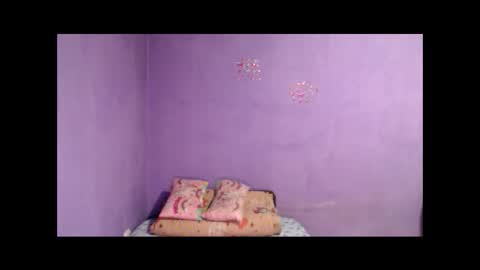 prettyjulliette online show from 03.04.25