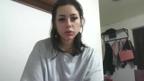 prettyjulliette online show from 03.07.26