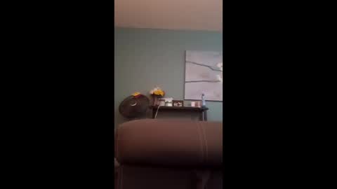 Mona Red online show from 04.09.26