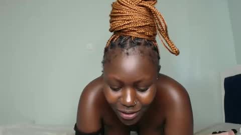 Snapshot of prettyliz1999 chatting on 01.21.25 Lizzy online show from 01.21.25