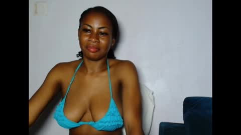 evelyn online show from 12.22.25