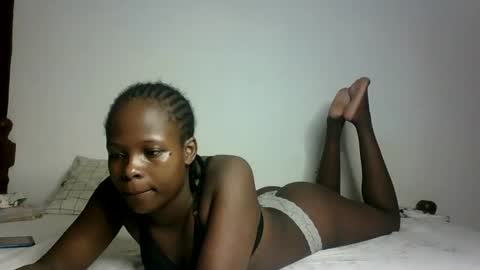 Melly online show from 02.25.25