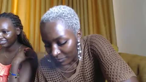 Snapshot of prettyquee chatting on 12.09.24 sasha online show from 12.09.24