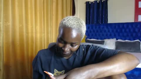 Snapshot of prettyquee chatting on 01.15.25 sasha online show from 01.15.25