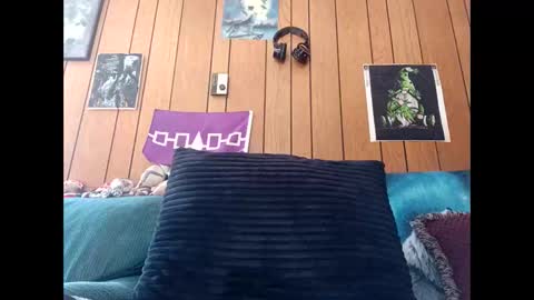 prettysolid7 online show from 10.09.25