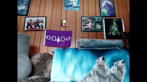 prettysolid7 online show from 02.25.26