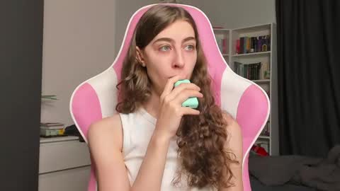 Sophie  next stream will be at Monday  i will wait you guys  online show from 05.21.26