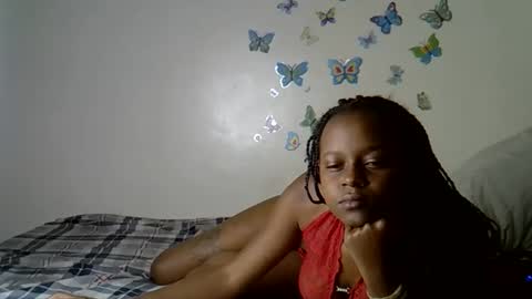 prettytess online show from 05.23.26