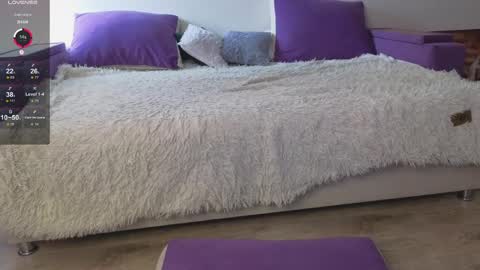 Kitty online show from 04.13.26